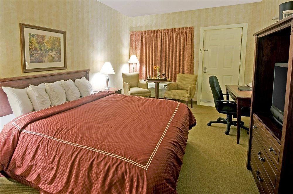 Comfort Hotel Airport St. John's Room photo