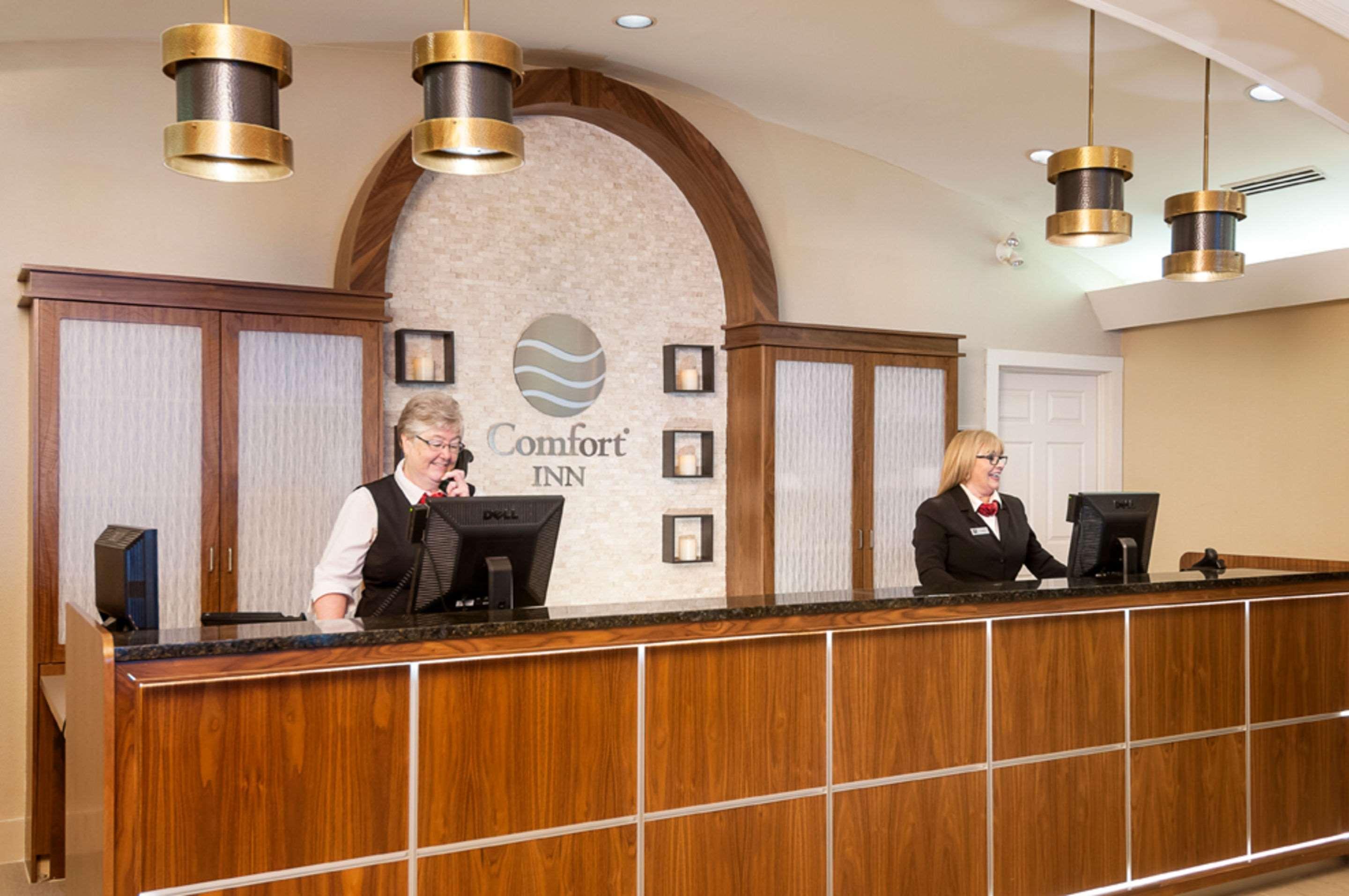 Comfort Hotel Airport St. John's Exterior photo